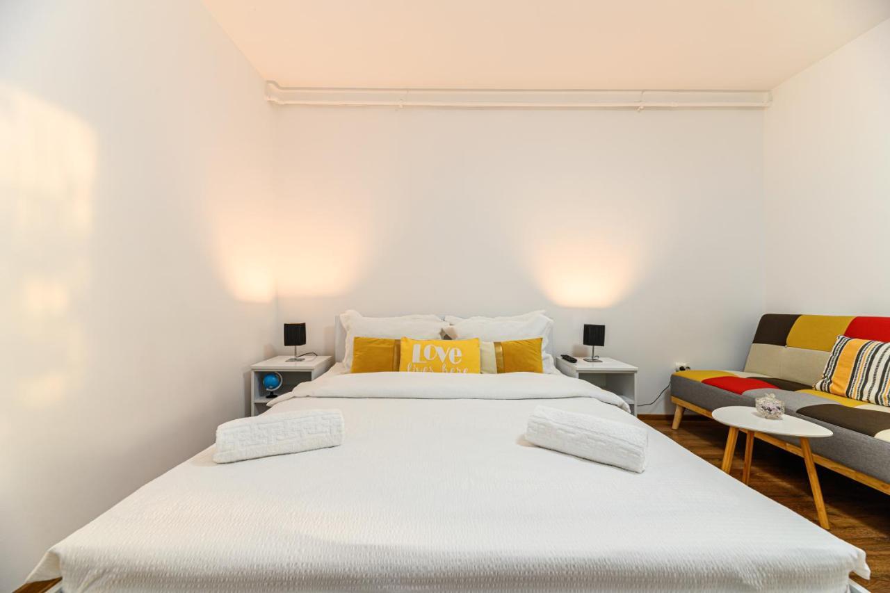 Jad - Family - Apartments & Studios Brasov Exterior photo