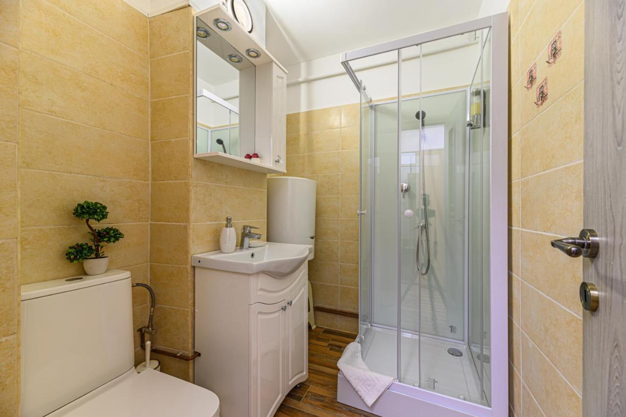 Jad - Family - Apartments & Studios Brasov Exterior photo