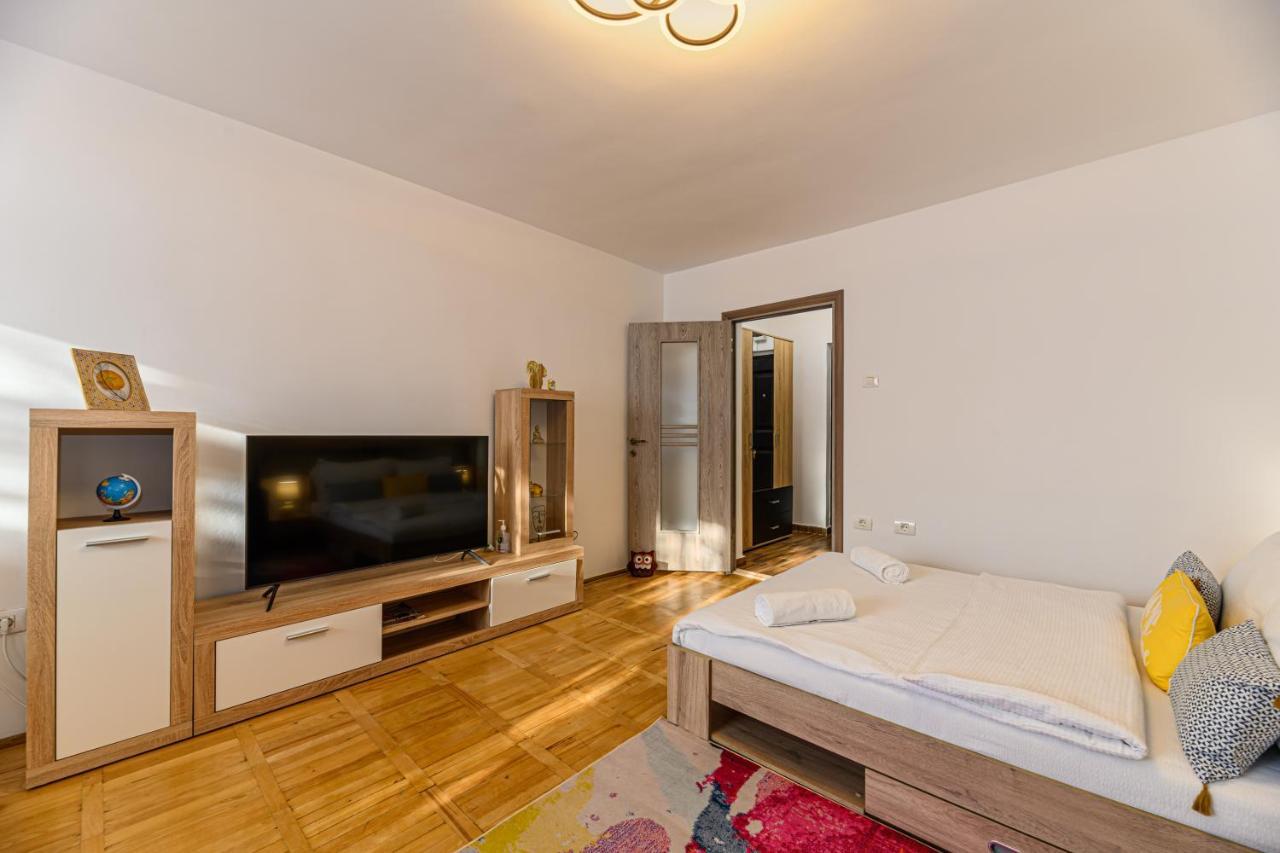 Jad - Family - Apartments & Studios Brasov Exterior photo